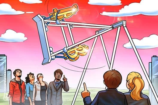 Bitcoin Enters Distribution Phase as Fear Grips the Market