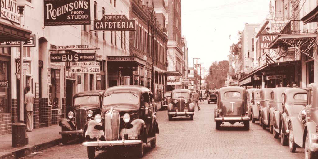 Exploring the Talkie-1930 AI Model: Insights from a Pre-Internet Era